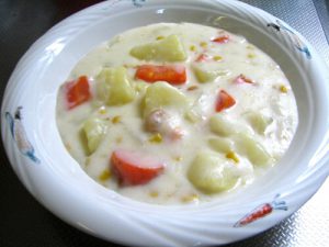 煮込み料理をメインにする