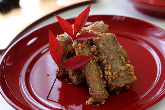 食中毒の原因に！？食事介護について