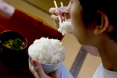 栄養を口からの食事でとることの重要性