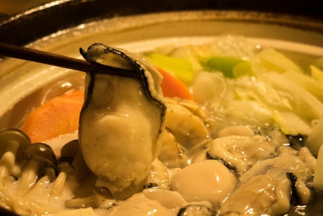 牡蛎の土手鍋（広島県）